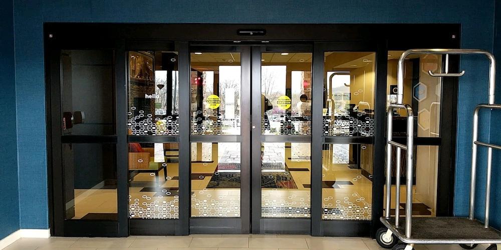 Hampton Inn & Suites Tulsa/Tulsa Hills Экстерьер фото