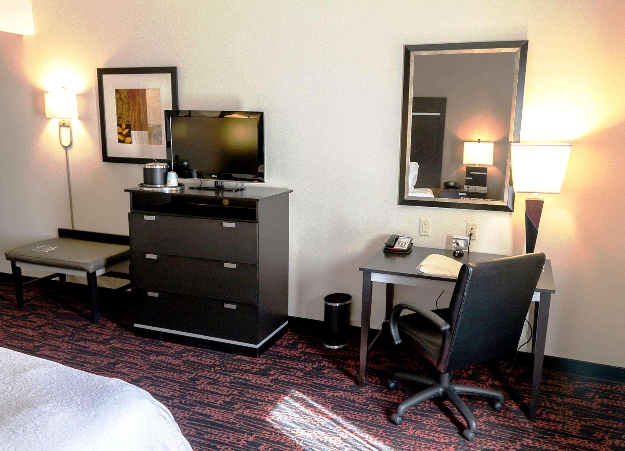 Hampton Inn & Suites Tulsa/Tulsa Hills Экстерьер фото