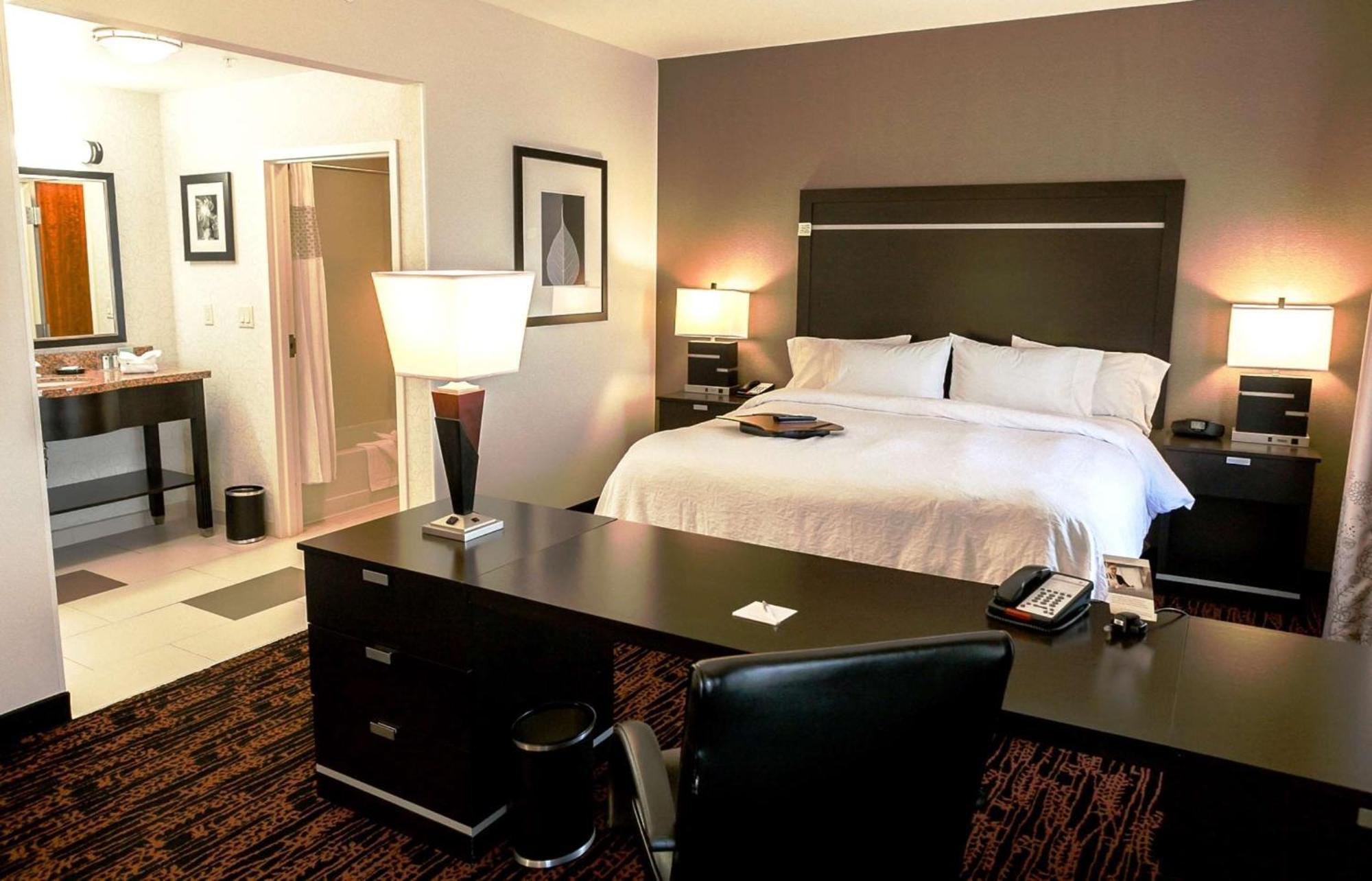 Hampton Inn & Suites Tulsa/Tulsa Hills Экстерьер фото